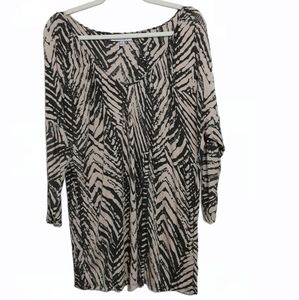 Jennifer Lopez Women’s Size Medium Printed Tunic Blouse Top